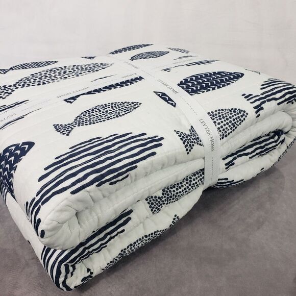 Levtex Home Bakio Quilt Set Twin Coastal Fish Pattern 68x86 Blue White Nautical - Picture 4 of 8